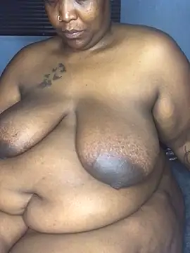 sotho_ssbbw's cam snapshot