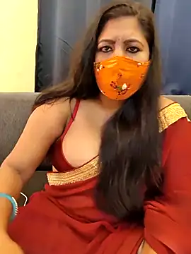 Poly_bhabi's cam snapshot