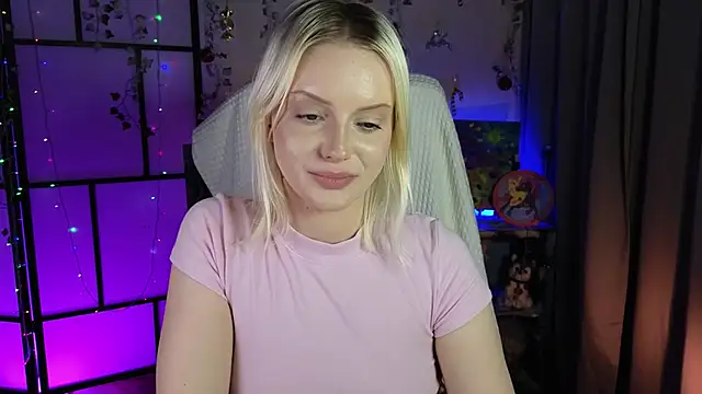 ImBonBon's cam snapshot