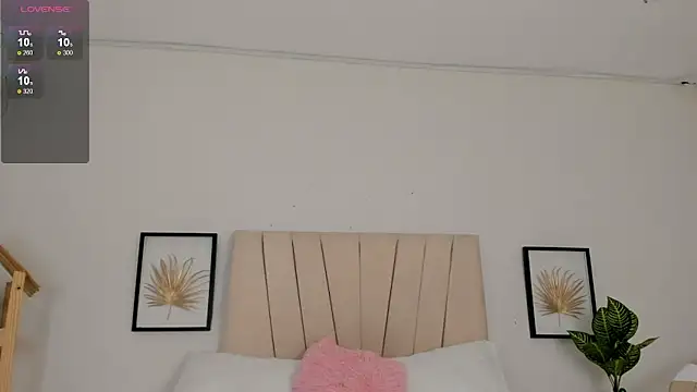 Nina_keller_'s cam snapshot