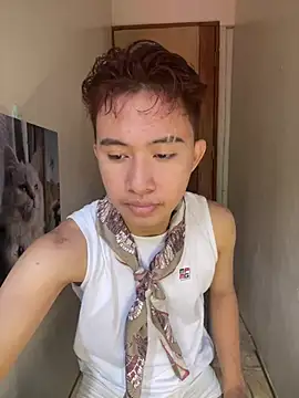 -asiantwink0000-'s cam snapshot