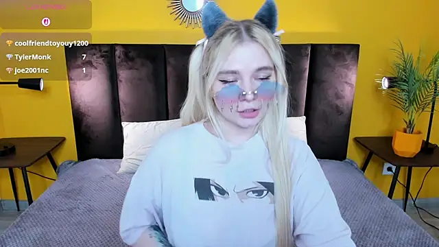 RuthBryant's cam snapshot