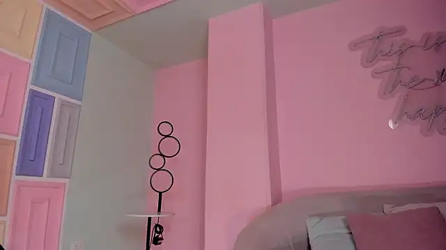 KatieNolan_1's cam snapshot