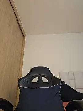 Phoenix__'s cam snapshot