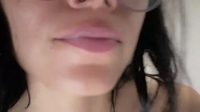 Qadeshoficial's cam snapshot