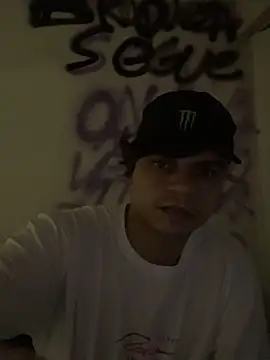 Magosupreme's cam snapshot