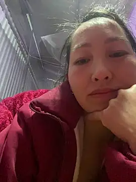 Huong-Ly's cam snapshot