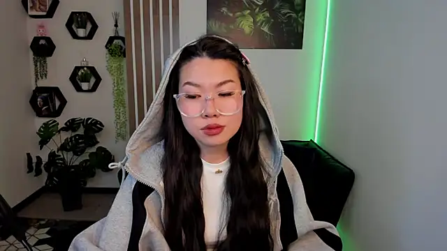 LunaPurrr's cam snapshot