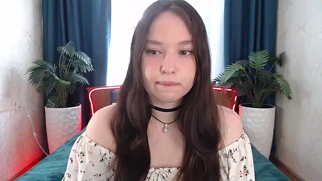 PureLedy's cam snapshot