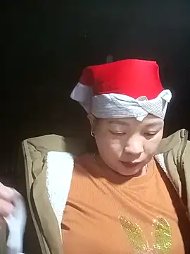 MinaYangon502's cam snapshot