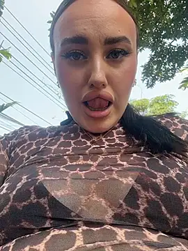 KiraSunshine's cam snapshot