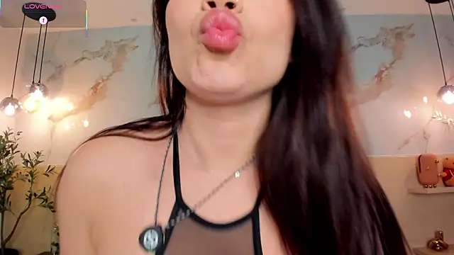 LeaThompson's cam snapshot