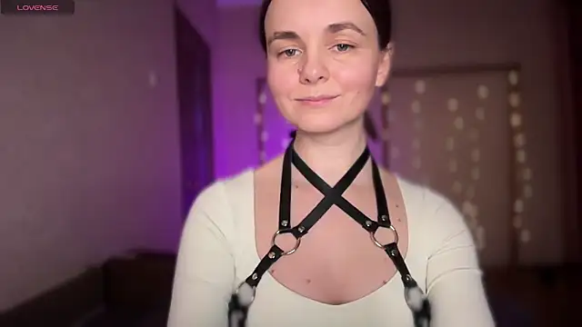 lanaloulou's cam snapshot