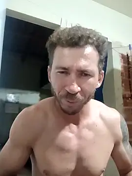 RobertoLuiz84's cam snapshot