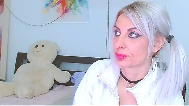 HoneyLara's cam snapshot