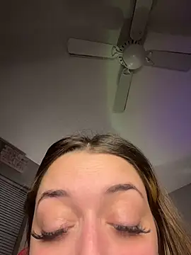 angelbabyxoxo69's cam snapshot