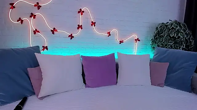 rossy_babe_'s cam snapshot