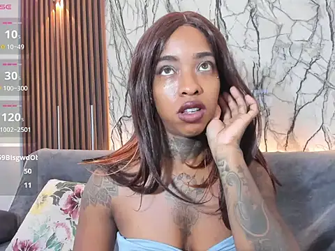 Pauline_Fox's cam snapshot