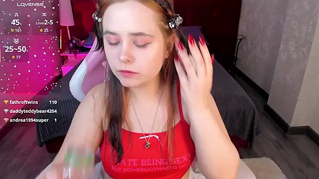 Alis_Platt's cam snapshot