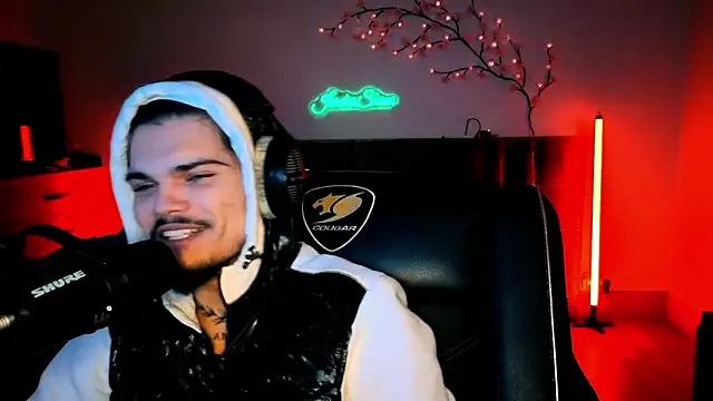 JordanShow live sex cam