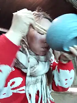 may-squirl's cam snapshot