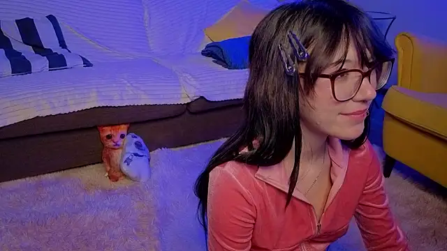 LaveraBadlam's cam snapshot