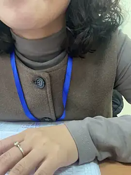 -NhaKy22's cam snapshot