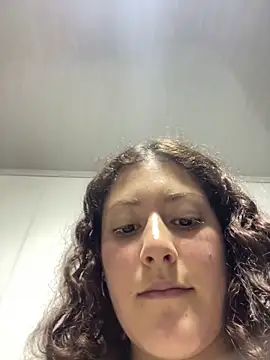 lizzy_luminair's cam snapshot