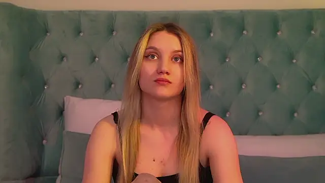 StacyEvances's cam snapshot