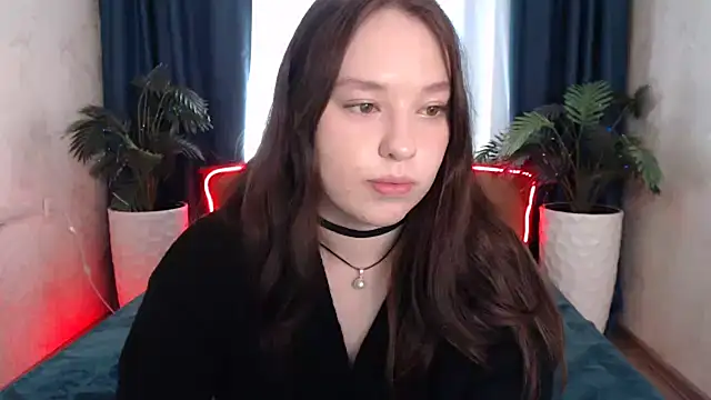 PureLedy's cam snapshot