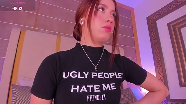 AbigailCarter's cam snapshot