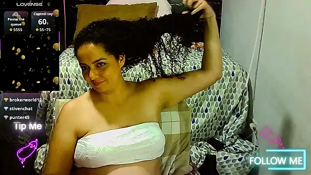 _naughty_milf's cam snapshot