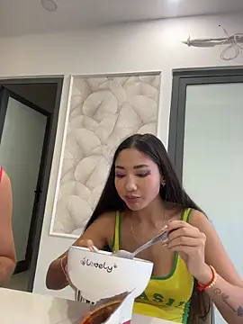 lean_lie8's cam snapshot