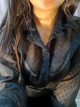 skylarmaexo_love's cam snapshot