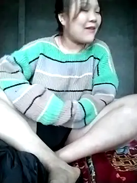 m-mbae's cam snapshot