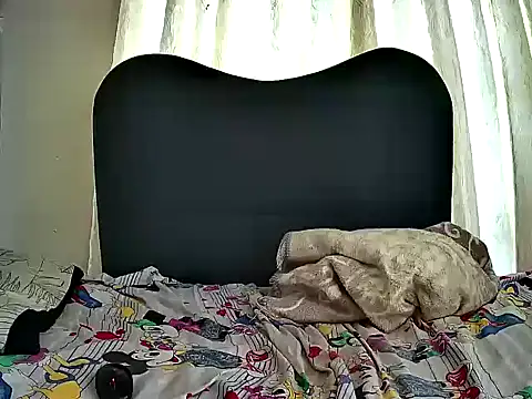 Exotic_FreakyQueen live sex cam