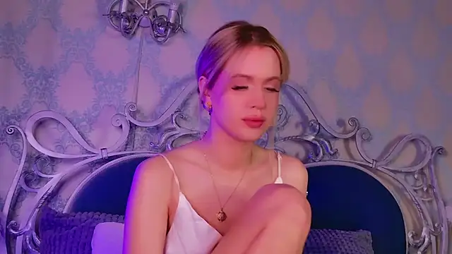 BECKI_VRES live sex cam