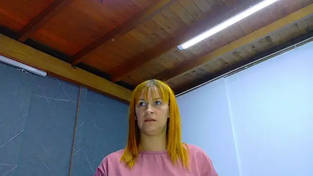 Britney_taylor_'s cam snapshot