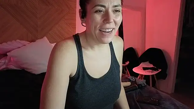 Ellie-Elizabeth's cam snapshot