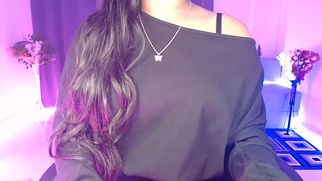 Rashiii_ live sex cam