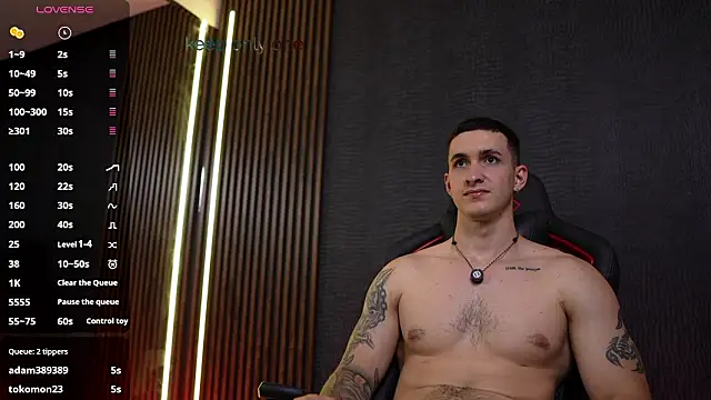 JacksonOlsenn live sex cam