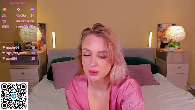 KiraRuiz's cam snapshot