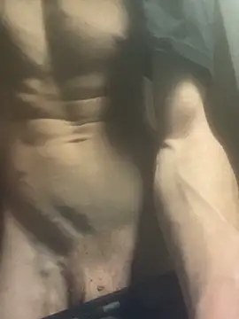 cazzone912025's cam snapshot