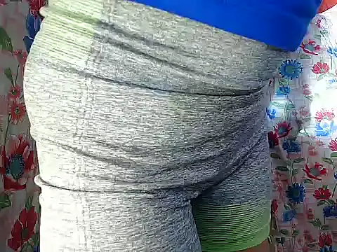 PinaySkinnyGirl's cam snapshot