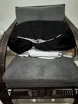 VIC22SECRET's cam snapshot