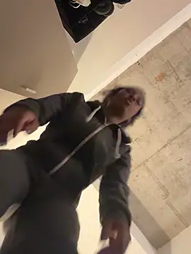 Your_Paris's cam snapshot