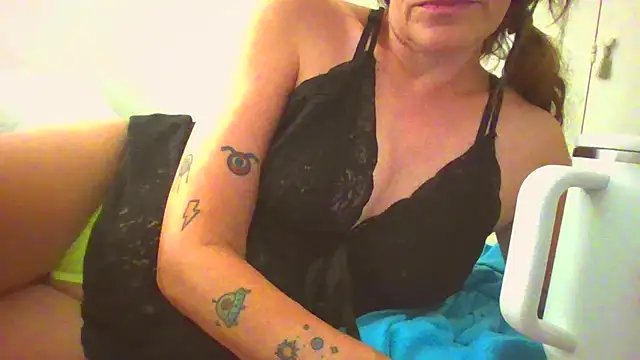 brisadelanoche's cam snapshot