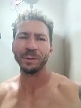 RobertoLuiz84's cam snapshot