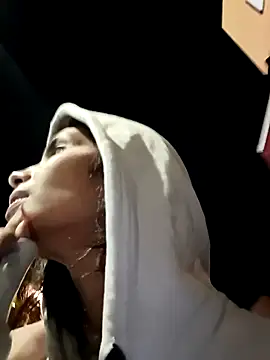 DeuxGold's cam snapshot