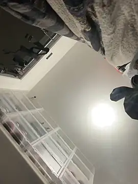 AgentDoubleTroubleX's cam snapshot